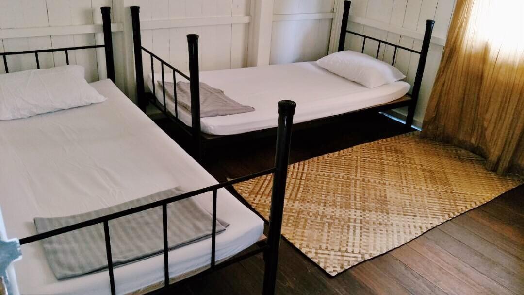Rareheart Guesthouse 쿠알라트렝가누 외부 사진